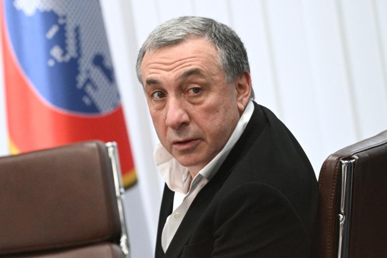 Евгений Гинер