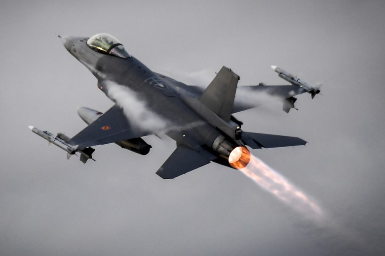 F-16