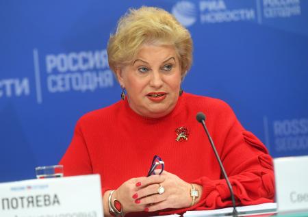 Омбудсмен намерена посетить Навального после карантина