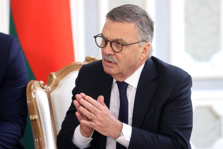 Рене Фазель