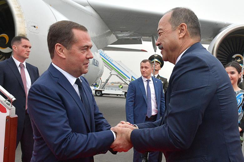 Дмитрий Медведев и Абдулла Арипов