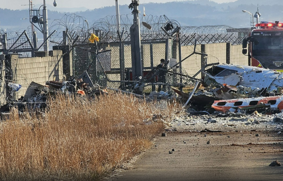 В авиакатастрофе в Муане погибли 12 членов одной семьи