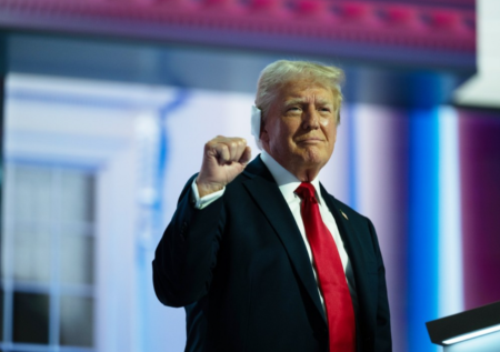 Трамп пообещал рассекретить материалы по убийству Кеннеди