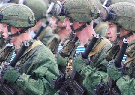 Белорусских военных отправили в Москву в преддверии парада Победы