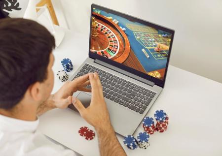 Жительницу Новосибирска осудили за незаконное проведение азартных игр