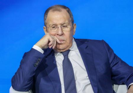 Лавров упрекнул власти Швейцарии в отходе от принципа нейтралитета