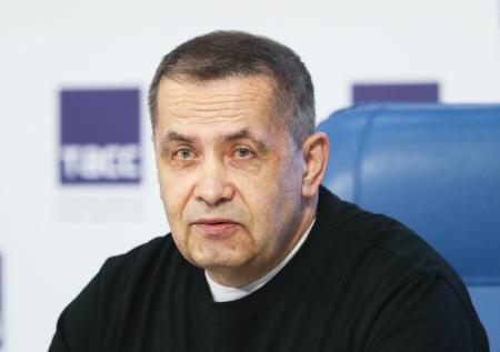«Один не могу»: Расторгуев объяснил, почему не ездит в Донбасс