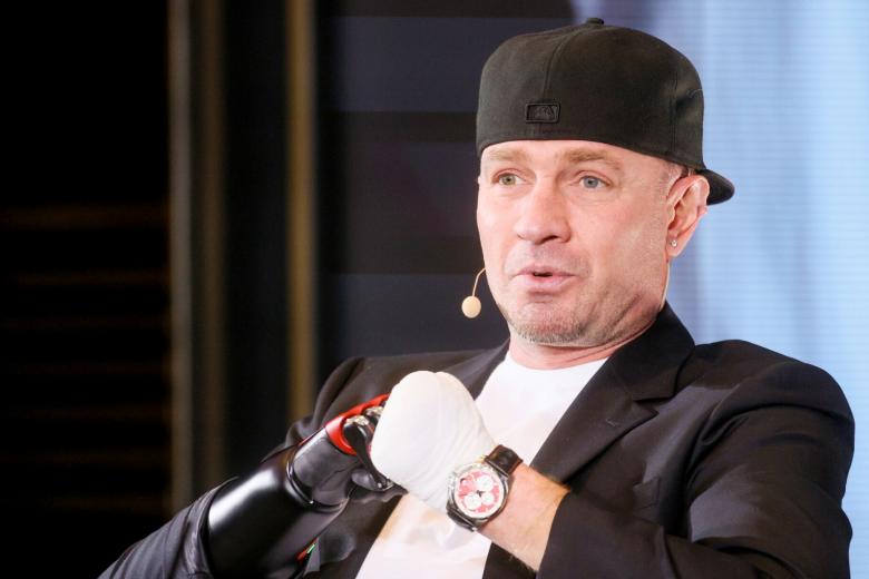 Роман Костомаров