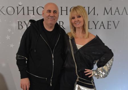 Сын Валерии угадал Пригожина под Ананасом в шоу «Маска»