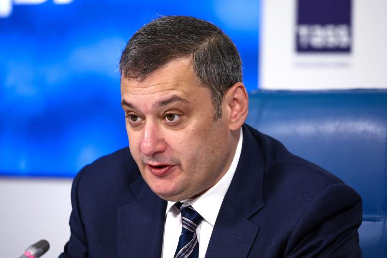 Александр Хинштейн