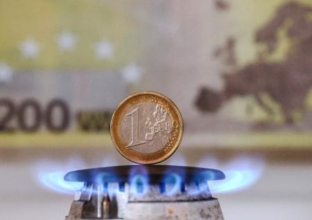 Экономист объяснил, почему Европа остается в лидерах по торговле с Россией