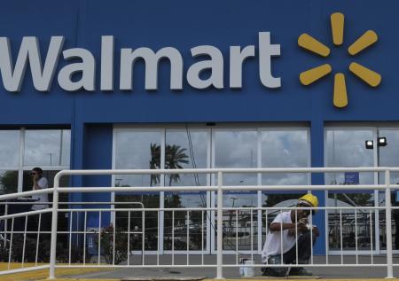 Walmart начала убирать рекламу с жестокими играми