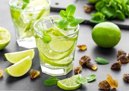 5 рецептов освежающего безалкогольного мохито на любой вкус