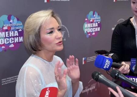 Сложности в жизни, долги мужа, поддержка СВО: где сейчас Буланова