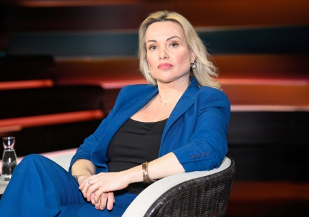 Экс-редактор Первого канала Марина Овсянникова стала иноагентом