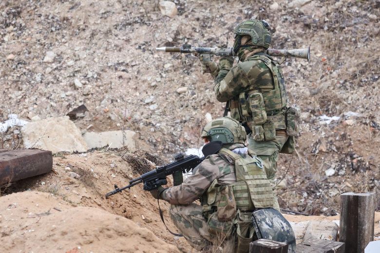 Военнослужащие ВС РФ в зоне СВО
