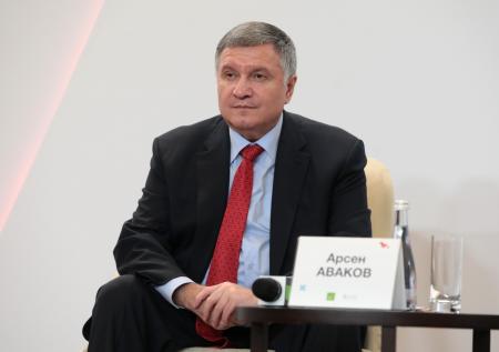 Депутат ГД назвал настоящую причину обысков у Авакова и Коломойского