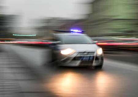 Обгоревший труп мужчины нашли в подъезде в Ленинградской области