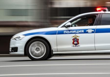 В Саратове за торговым центром нашли тело подростка