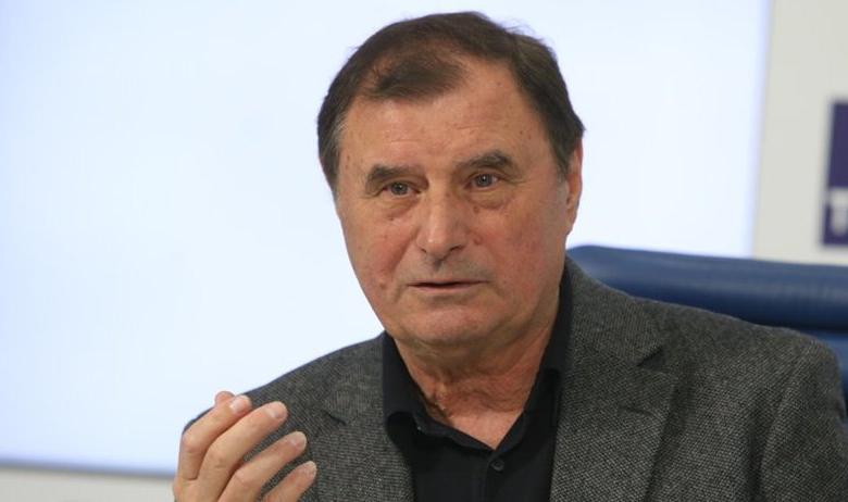 Экс-тренер «Зенита» и российской сборной по футболу Анатолий Бышовец