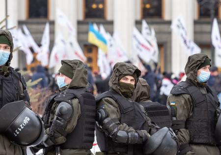 В Киеве включили сирену воздушной тревоги