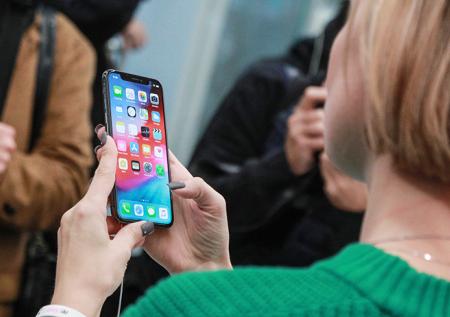 Новые iPhone получат более ёмкие батареи для реверсивной зарядки
