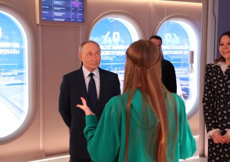 Путин с первого раза определил след крупного хищника