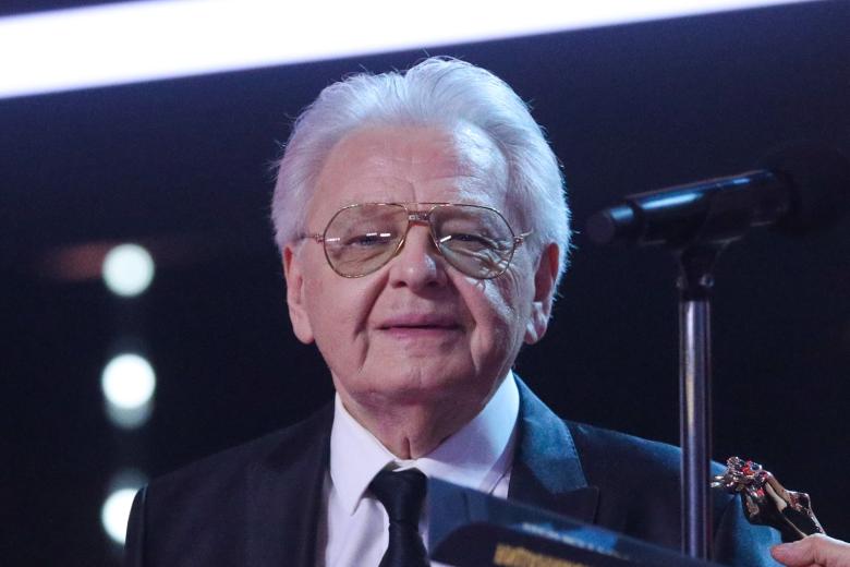Юрий Антонов