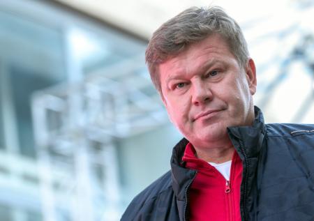 «В палате № 6 оценят»: Губерниев ответил на требования убрать его из эфира