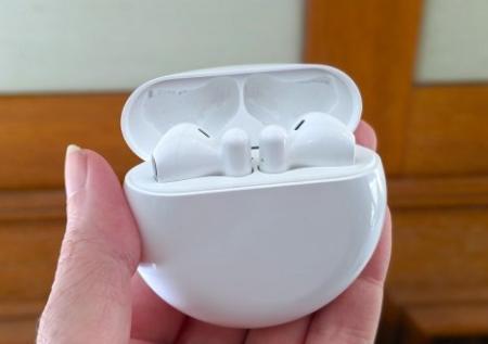 Huawei показала «клон» AirPods