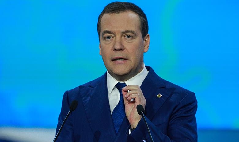 Дмитрий Медведев