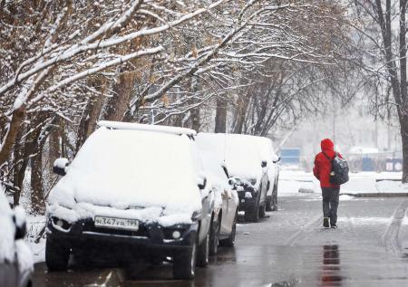 Зимние снегопады, холода до минус 10: погода в Москве на неделю и выходные