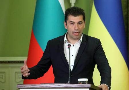 Премьер Болгарии обвинил посла России в своем уходе с поста