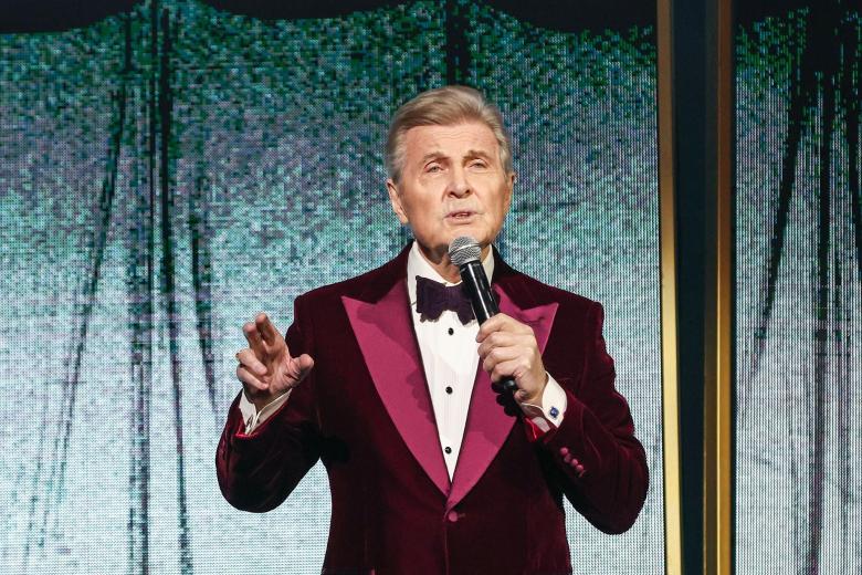 Лев Лещенко