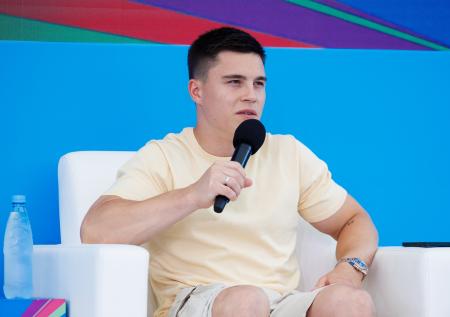 «Обычный ужин с семьей»: олимпийский чемпион раскрыл минусы популярности
