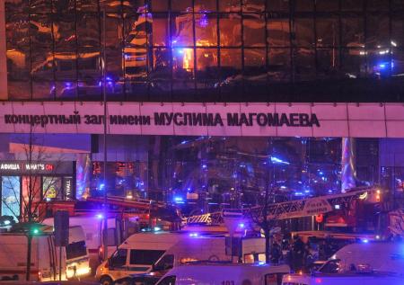 Автомат с триколором и гора тел. Что спецназ увидел при штурме «Крокуса»