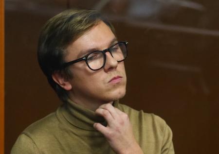 Мосгорсуд оставил в СИЗО коммерческого директора Собчак