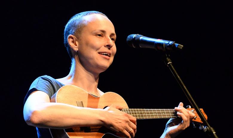 Певица Юлия Чичерина