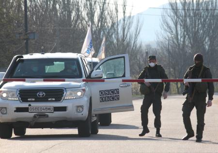 В Донбассе обстреляли патруль СММ ОБСЕ