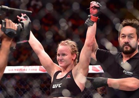 Шевченко оставила Енджейчик без титула UFC