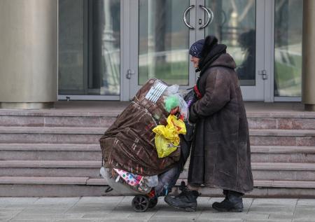 Люди без адреса: как выживают бездомные в России