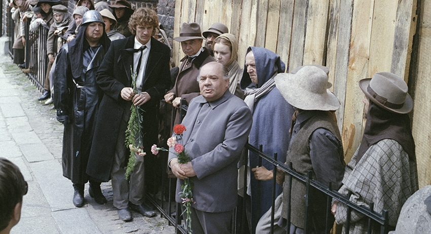Кадр из фильма "Убить дракона", 1988