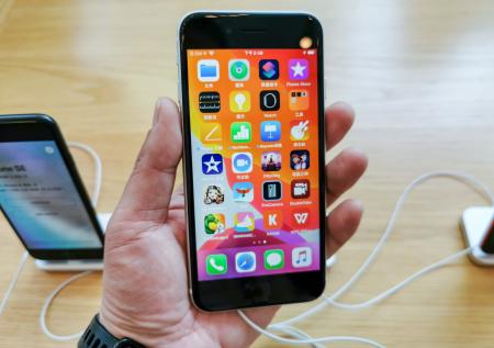 Apple готовит смартфоны нового поколения с поддержкой 5G