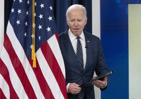 Читатели Le Figaro раскритиковали Байдена после его слов о Путине
