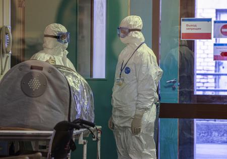 Умерший из-за коронавируса псковский пациент страдал хроническими болезнями