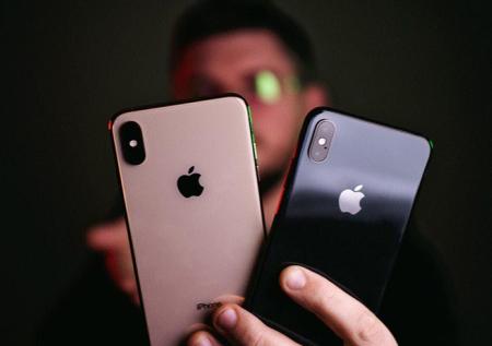 iPhone XS Max загорелся в кармане мужчины