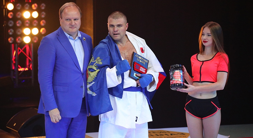 Вице-президент компании «Жара Fight» Владимир Хрюнов и Сармат Пухов