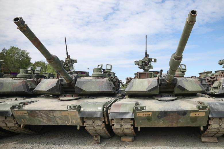 Танки M1A2 Abrams