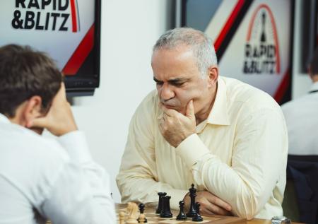 Каспаров ответил на название шахмат расистским видом спорта