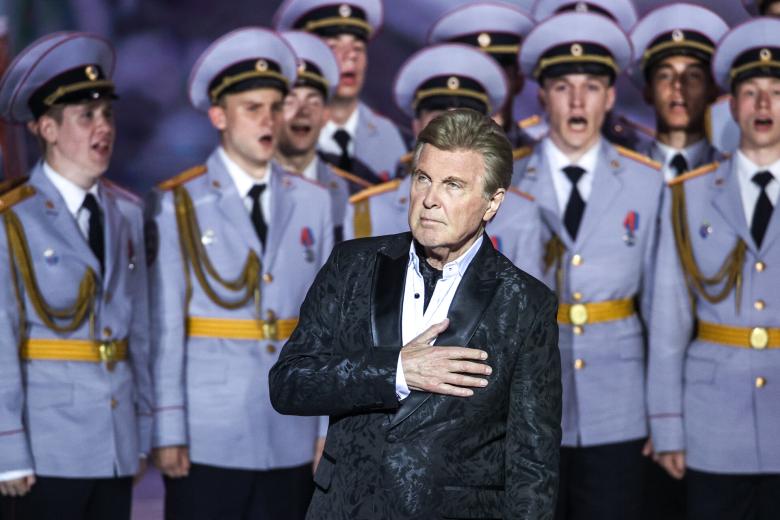 Лев Лещенко